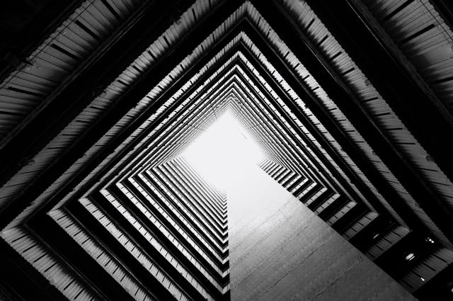 Light shaft geometric